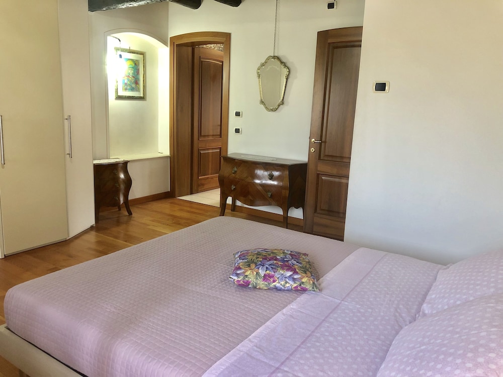 Family Studio Suite
