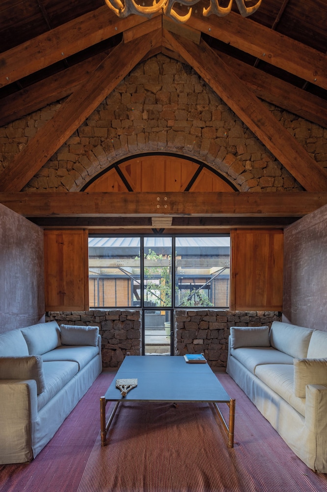 Atico Suite - Mercado Bruma - No Pool & Gym Access