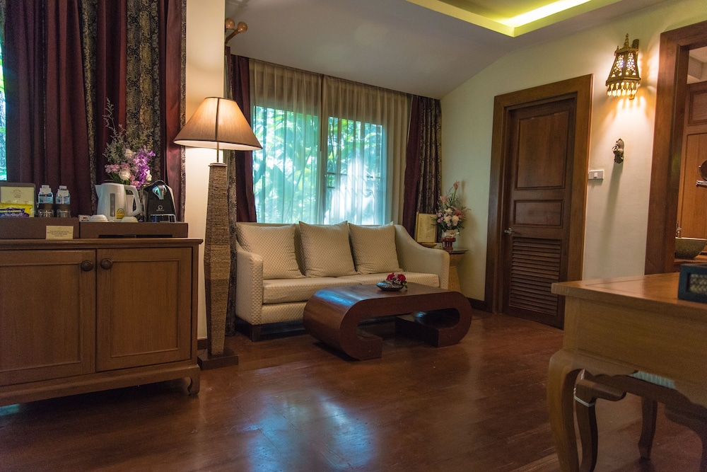Villa, 1 King Bed (Lanna) - Photo 6