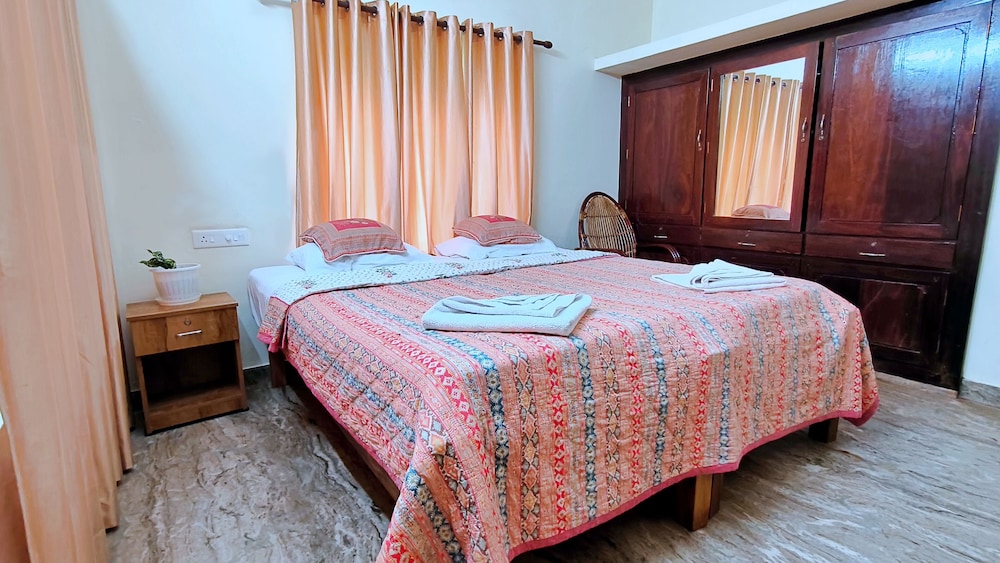 Standard Double Room - Photo 1