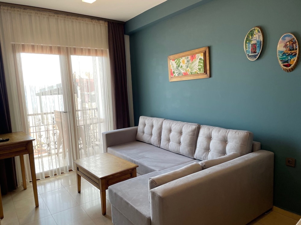 Deluxe Suite, Sea View (1+1) photo 2