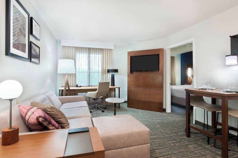 Suite, 1 Bedroom (Mobility Accessible, Tub)