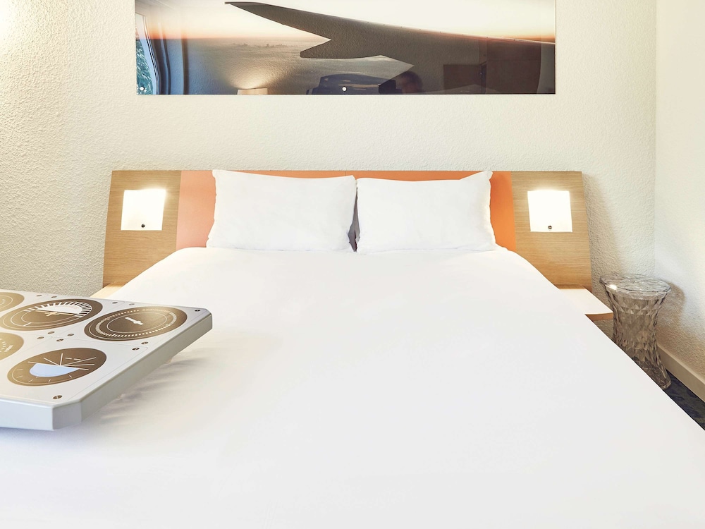 Standard Room, 1 Double Bed - Photo 8