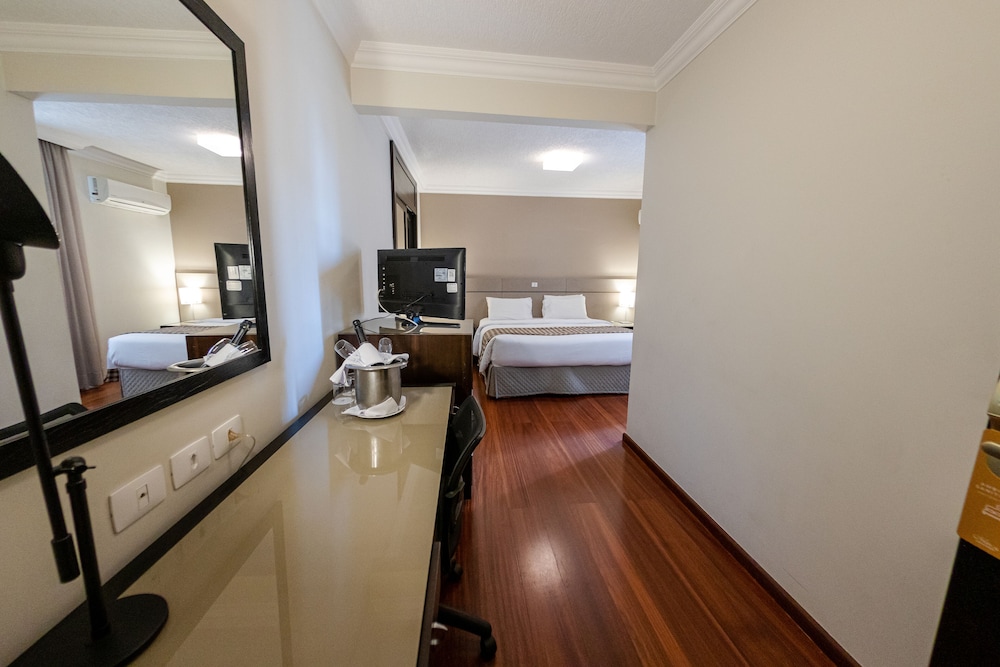 Premium Double Room - Photo 7