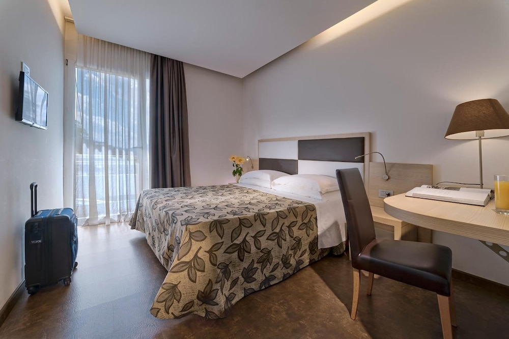 Superior Single Room
