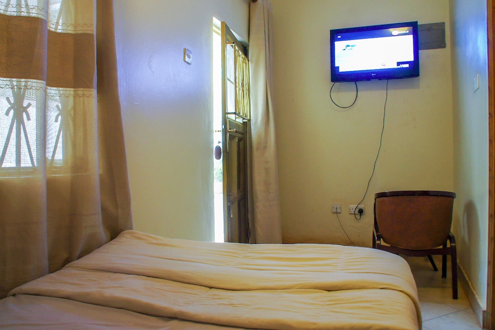 Standard Single Room photo 2