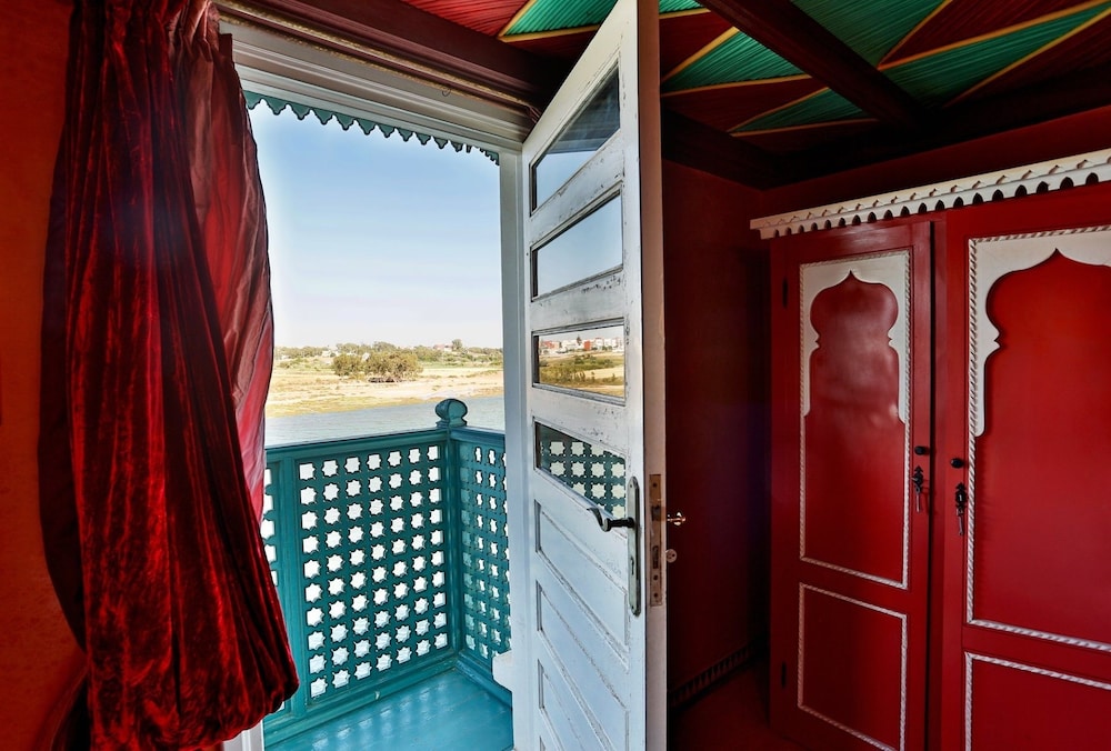 Deluxe Suite, Lake View (Saphir) photo 3