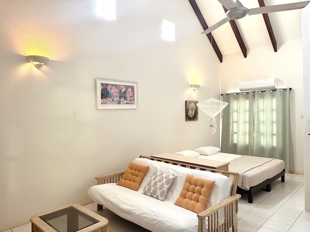 Comfort Studio, 1 Bedroom, Kitchen, Pool View photo 1