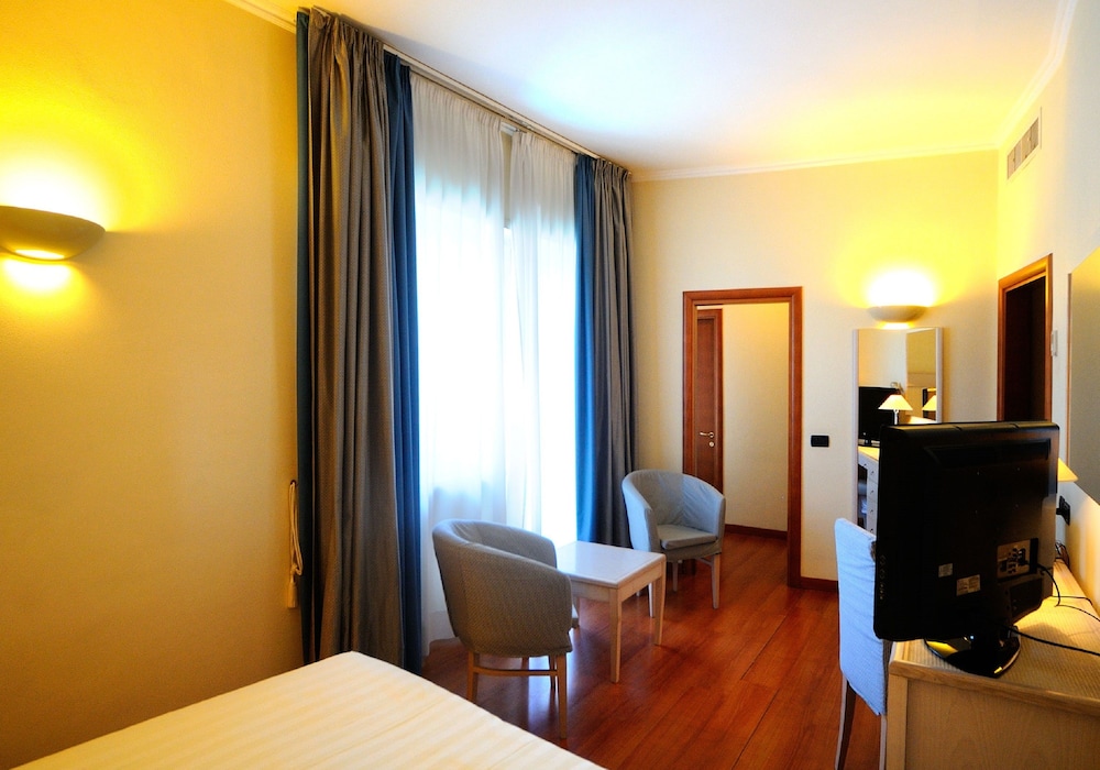 Standard Room, 1 King Bed (matrimoniale/doppia)