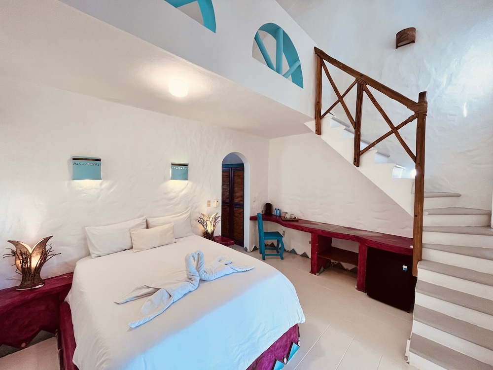 Deluxe Suite - Photo 1