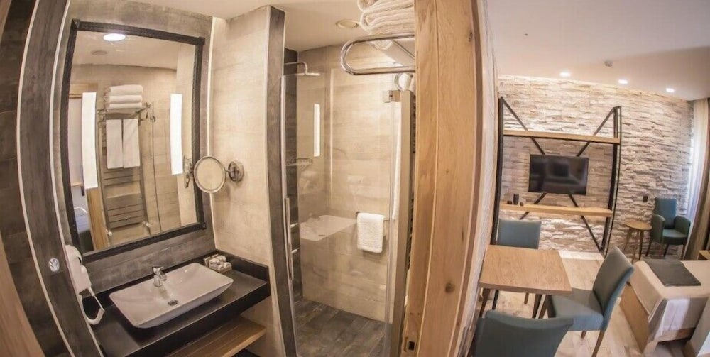 Family Studio, 2 Bedrooms, Kitchenette, Garden Area photo 2