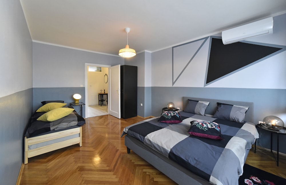 Deluxe Apartment, Balcony