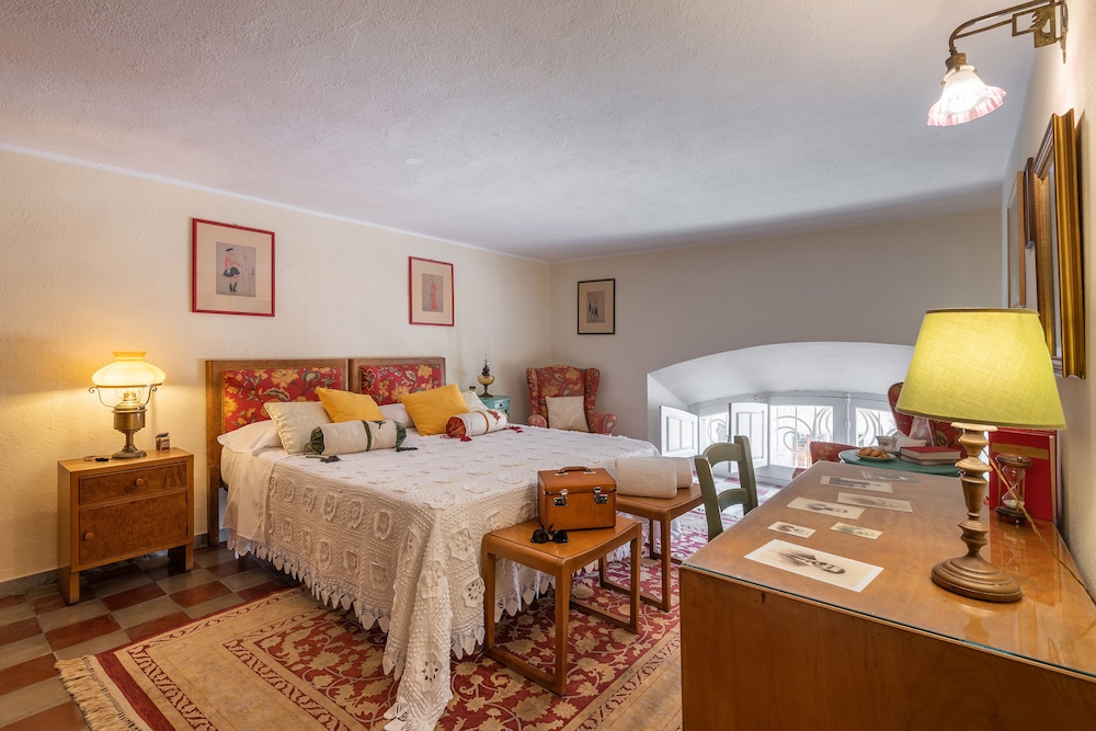 Economy Double or Twin Room
