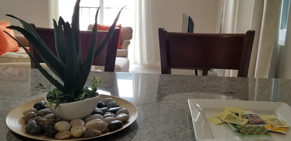 Elite Apartment, 1 Bedroom, Ensuite photo 3