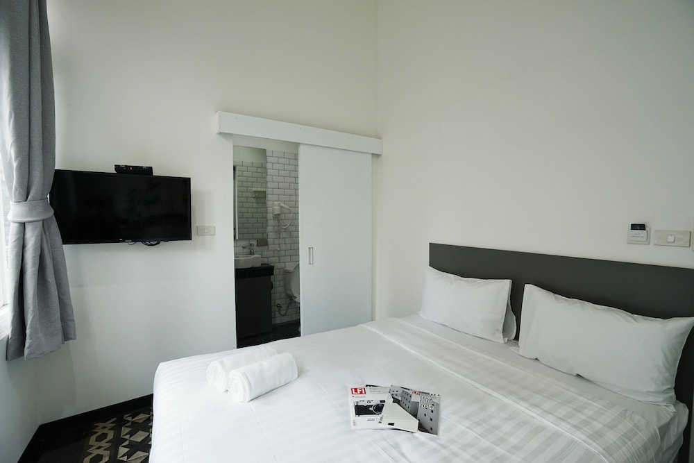 Private  Room with Window photo 2