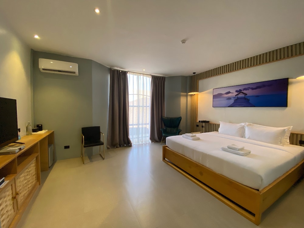 Comfort Double Room, 1 King Bed, Non Smoking - Photo 2