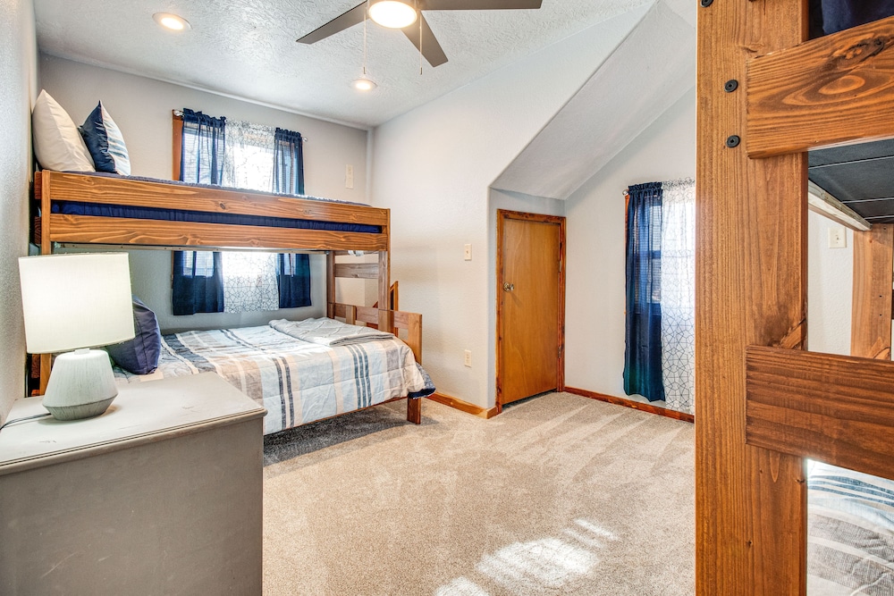 House (4 Bedrooms) photo 3