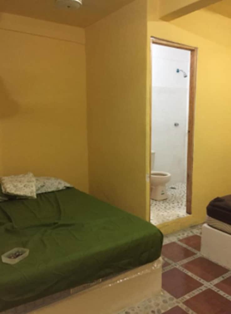 Family Room, Multiple Beds photo 1
