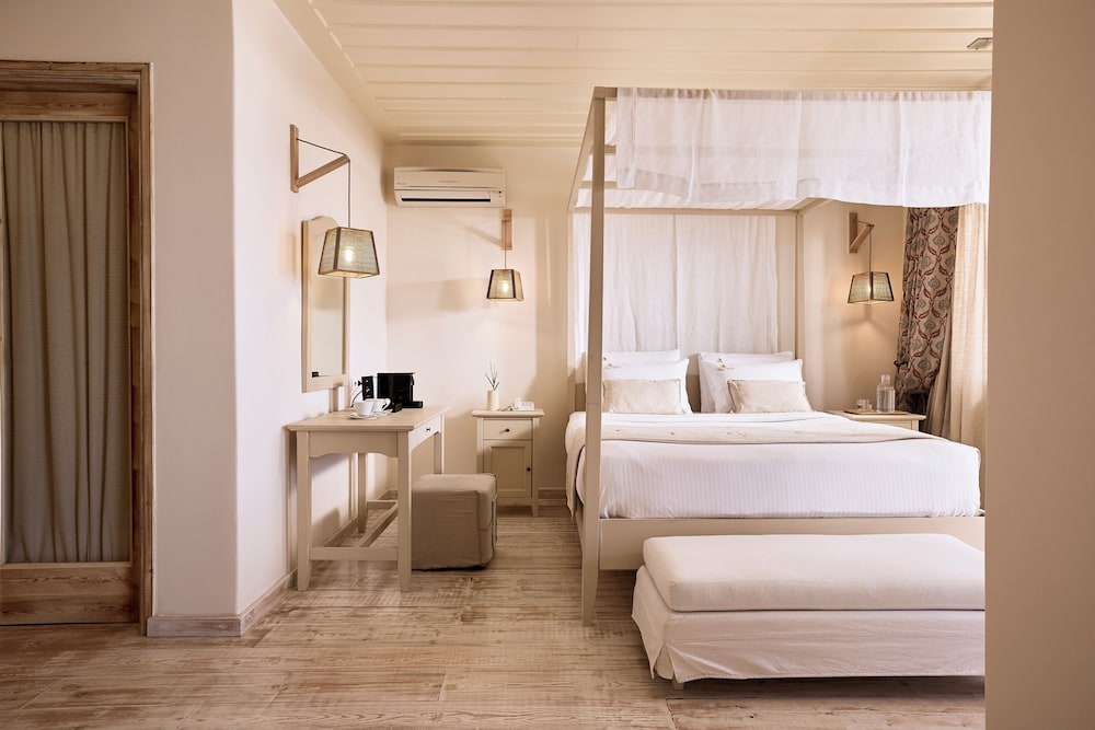 Superior Suite, Sea View - Photo 6