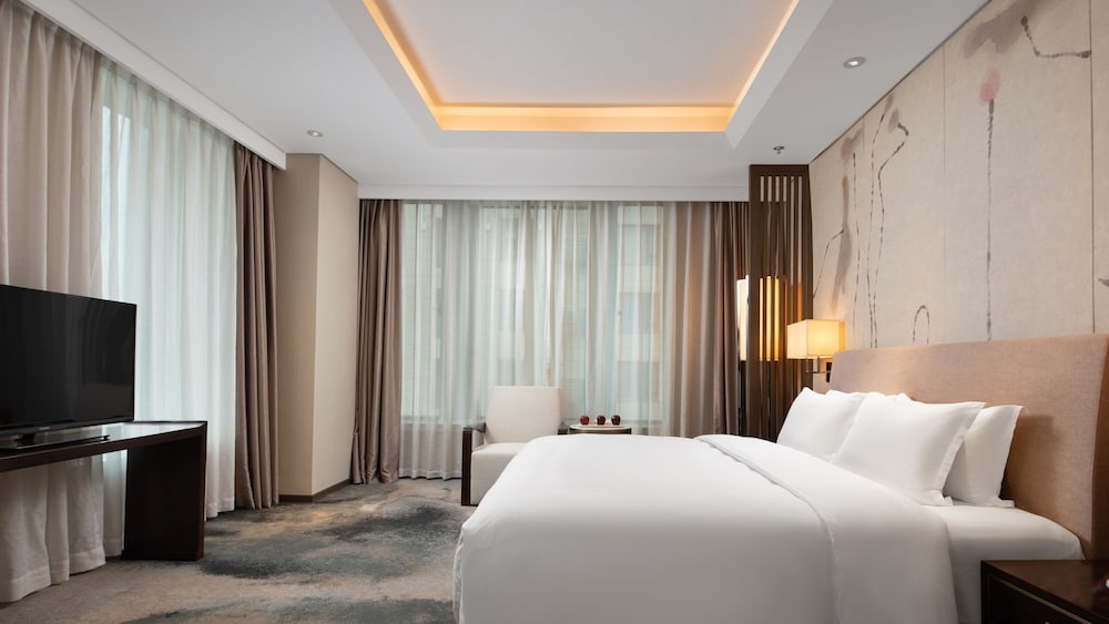 Executive Suite photo 3