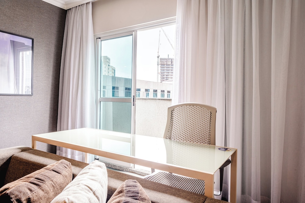 Junior Suite, 1 King Bed - Photo 4