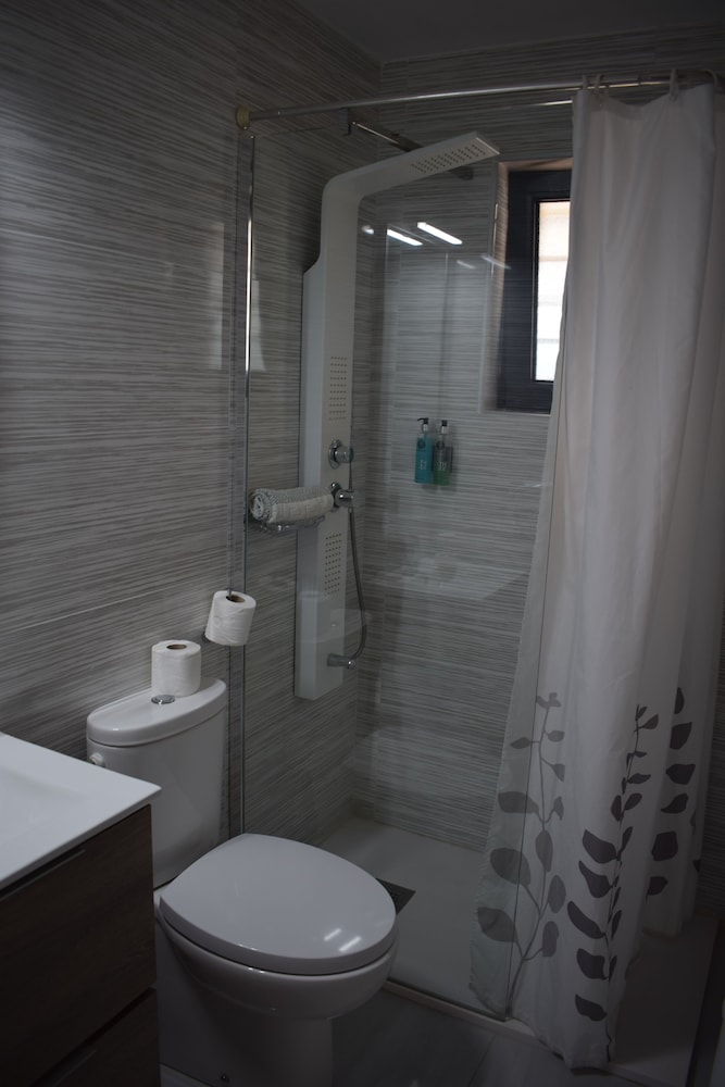 Standard Room, Pool View photo 2