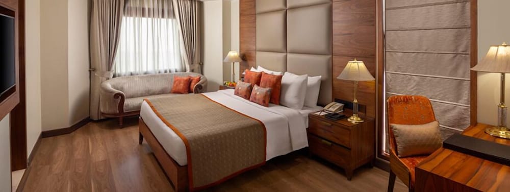 Executive Room - Photo 4