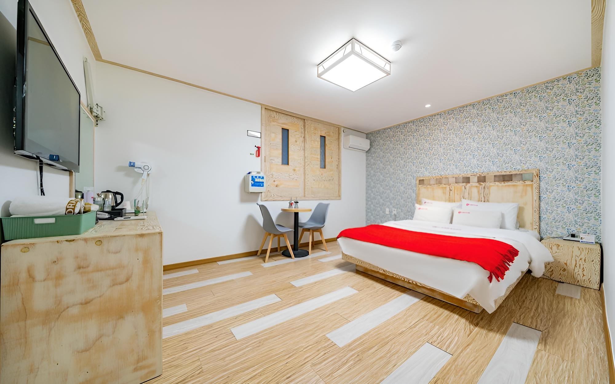 Room (Special Room) - Photo 2