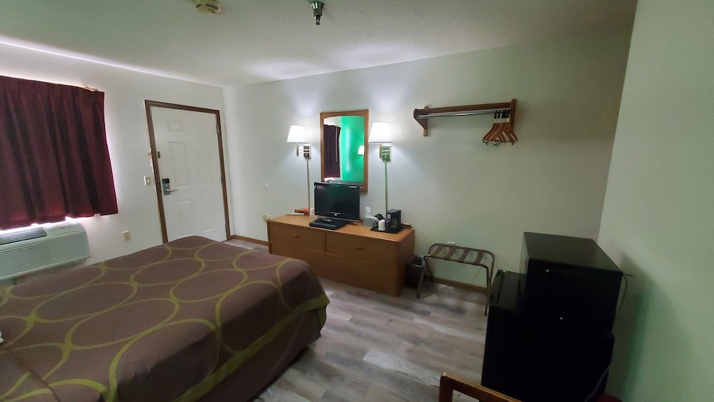 Room, 1 Queen Bed photo 3