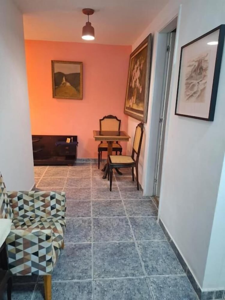 Business Apartment - Photo 9