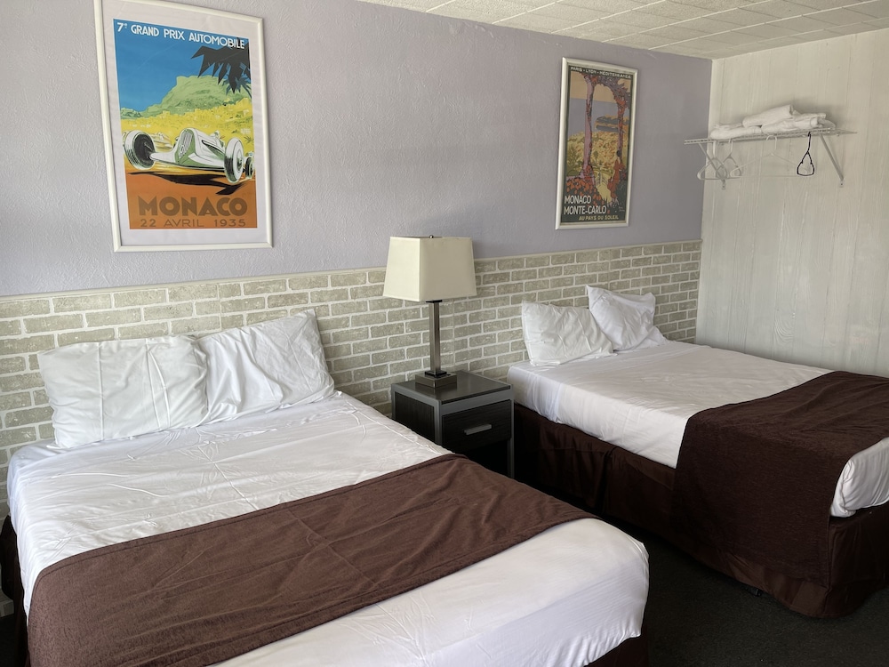 Classic Room, 2 Double Beds
