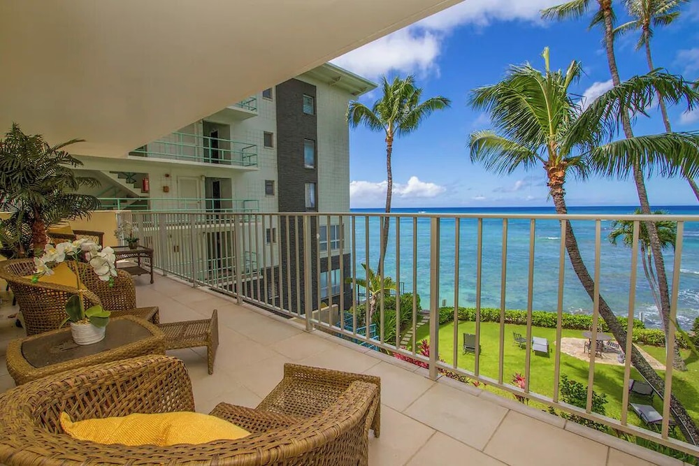 Signature Condo photo 3