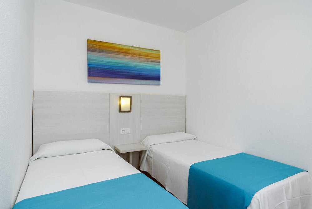 Apartment 2 Bedrooms Marina View (3 Adults +1 Child) photo 3