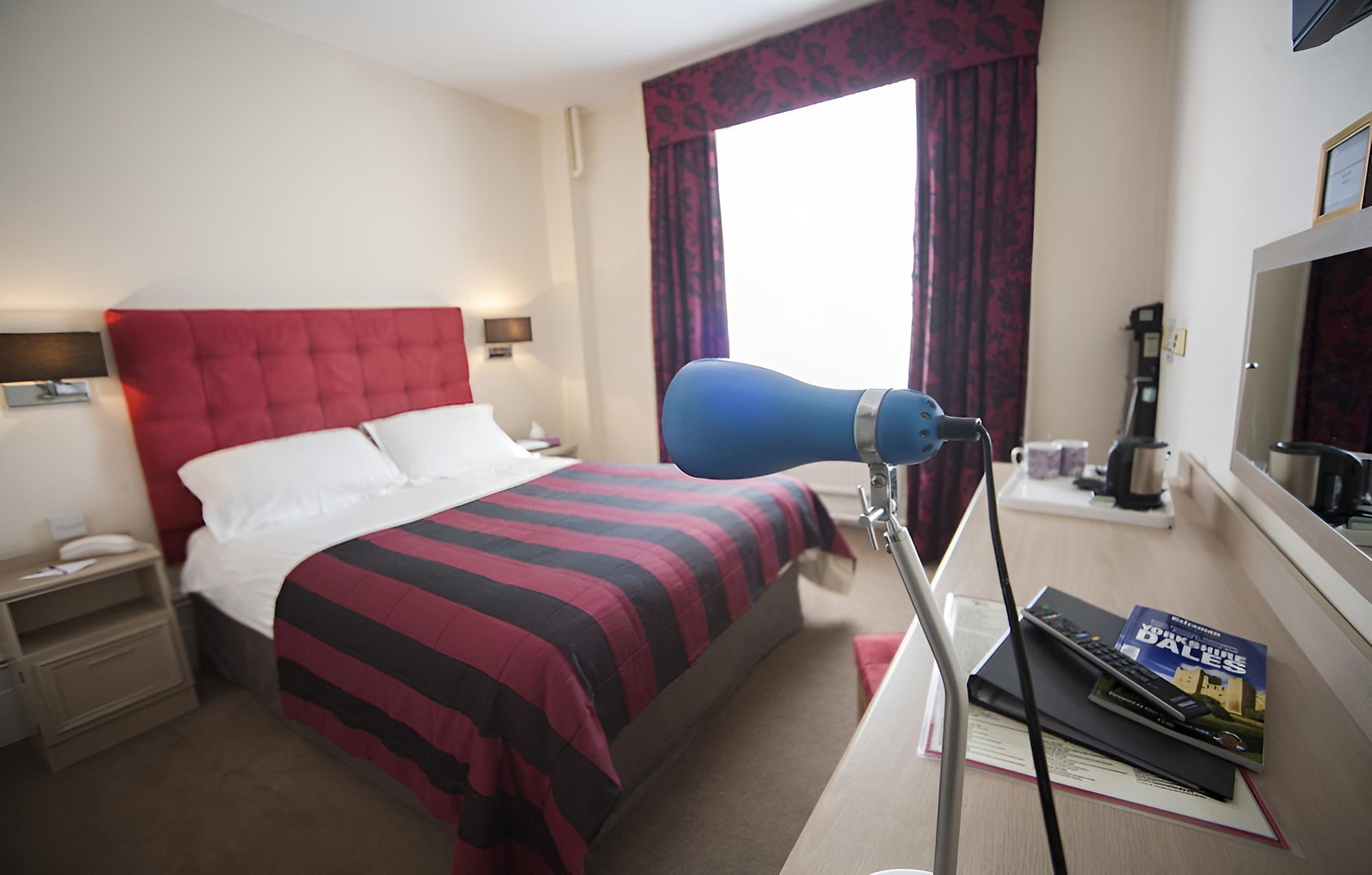 Standard Double Room photo 2