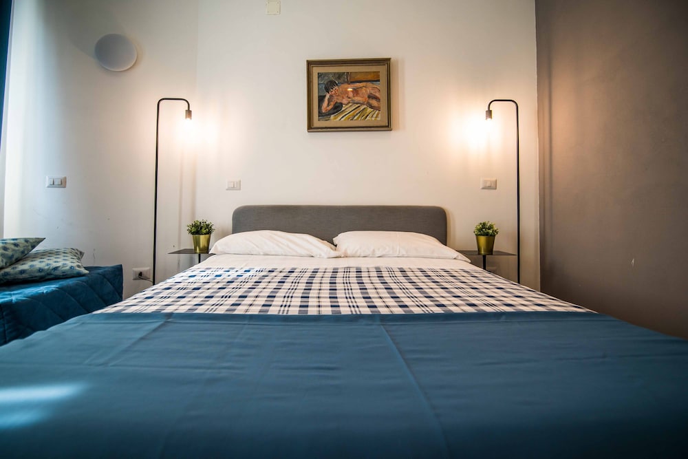 City Double Room, 1 Queen Bed, City View photo 1