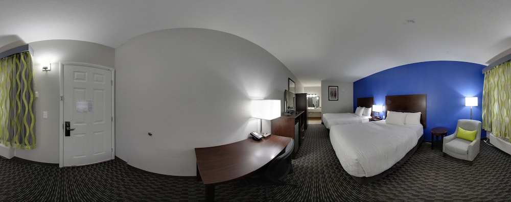 Room, 2 Queen Beds, Non Smoking - Photo 2