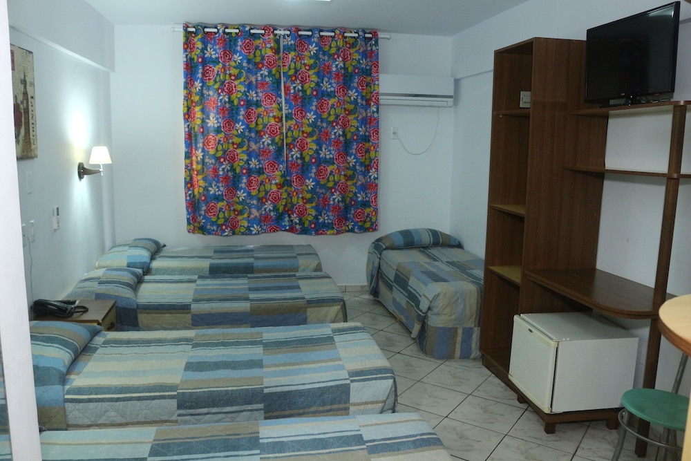 Family Room, Non Smoking (Quintuplo) photo 1