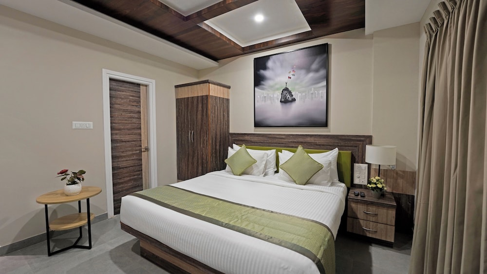 Executive Room - Photo 2
