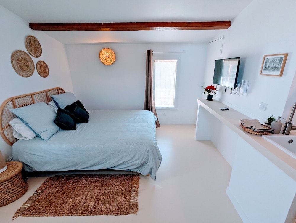 Comfort Cottage, Ensuite photo 2