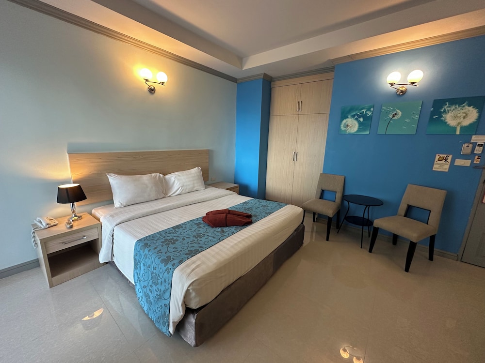 Deluxe Double Room - Photo 7