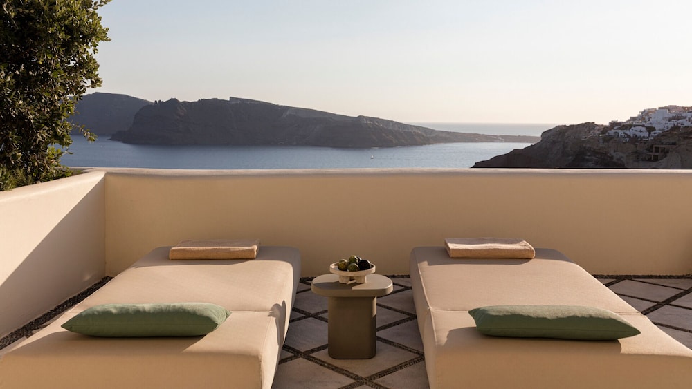 River Pool Suite with Plunge Pool