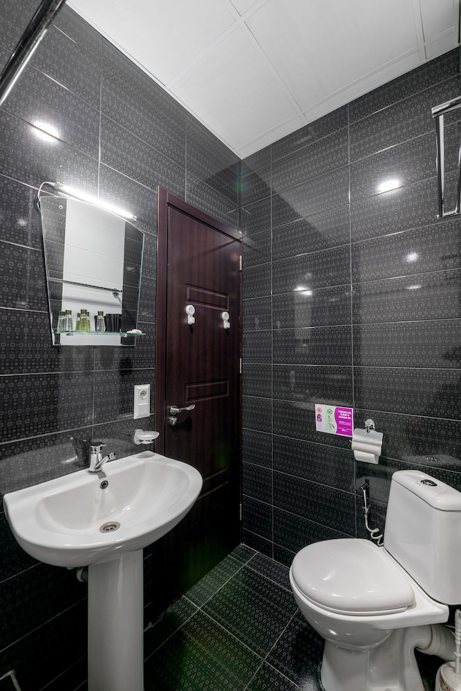 Basic Triple Room photo 3