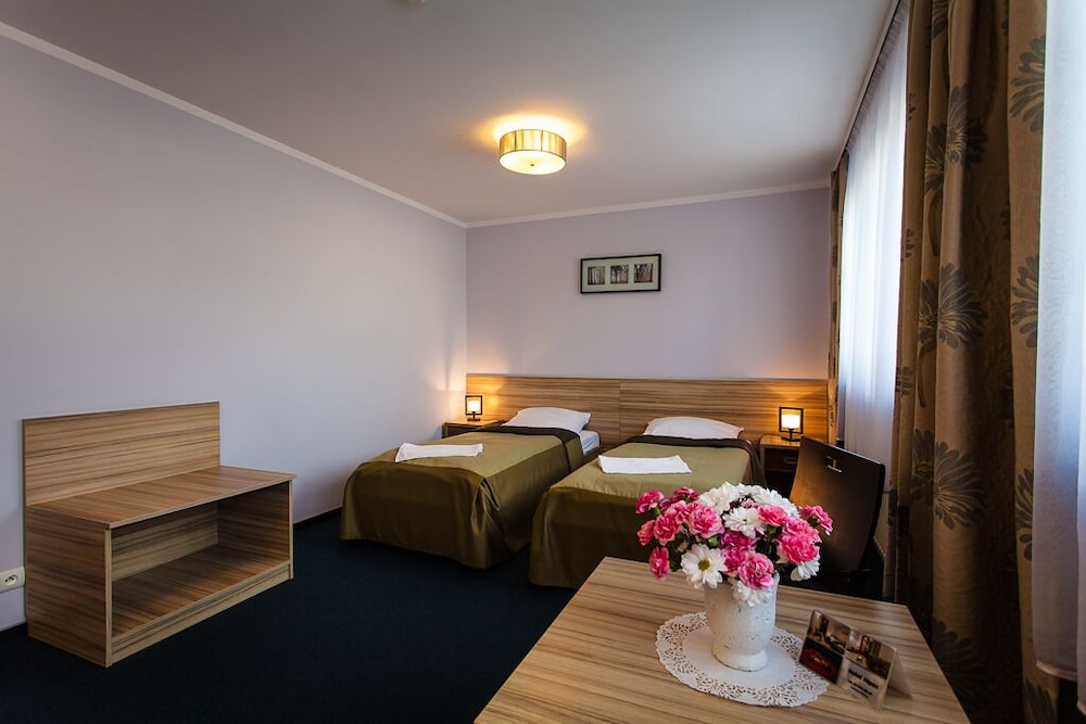 Standard Double Room photo 3
