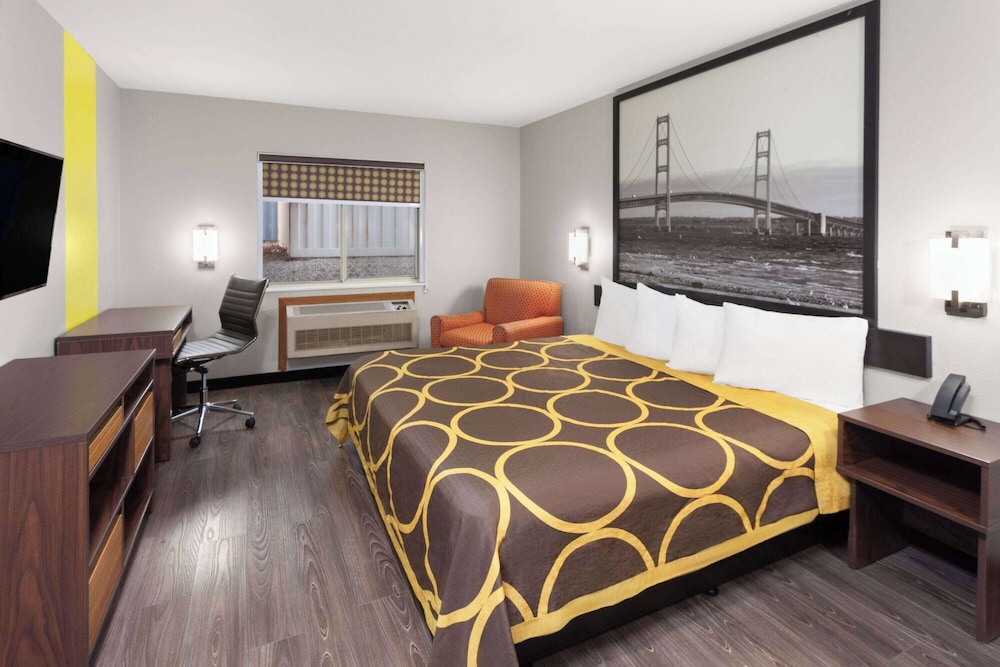 Standard Room, 1 Queen Bed - Photo 3