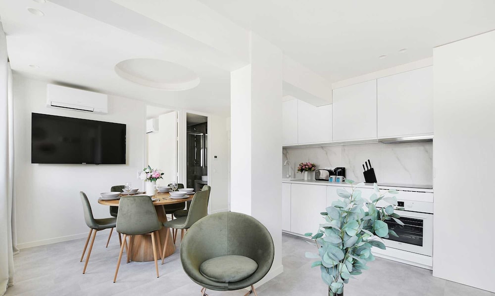 Apartment photo 3