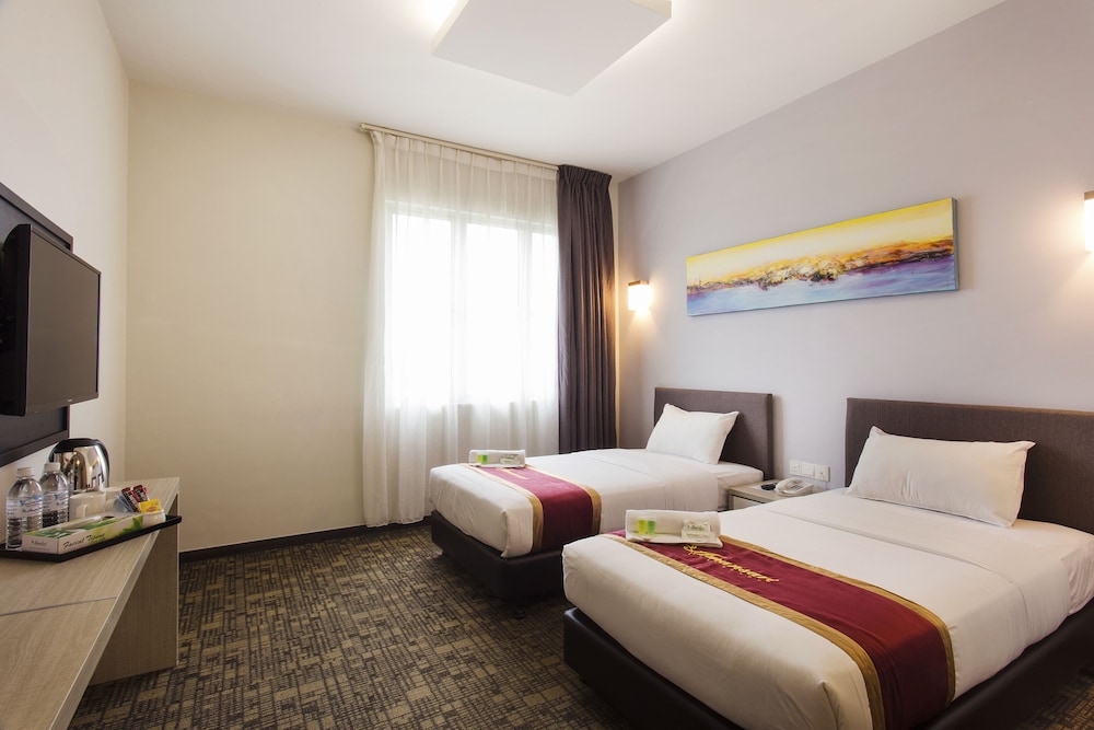 Deluxe Twin Room