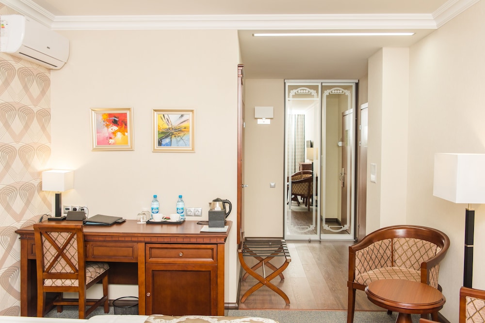 Superior Twin Room photo 3