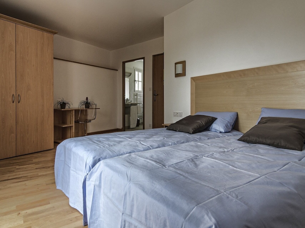 Standard Twin Room, Ensuite