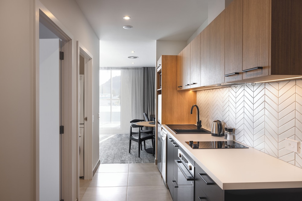 1 Bedroom Apartment photo 3