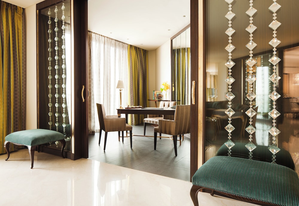 Suite (Diamond)